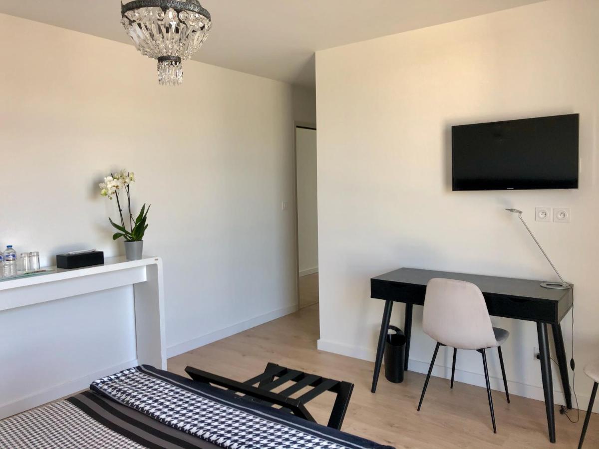 Hotelya - Lille Villeneuve D'Ascq Εξωτερικό φωτογραφία