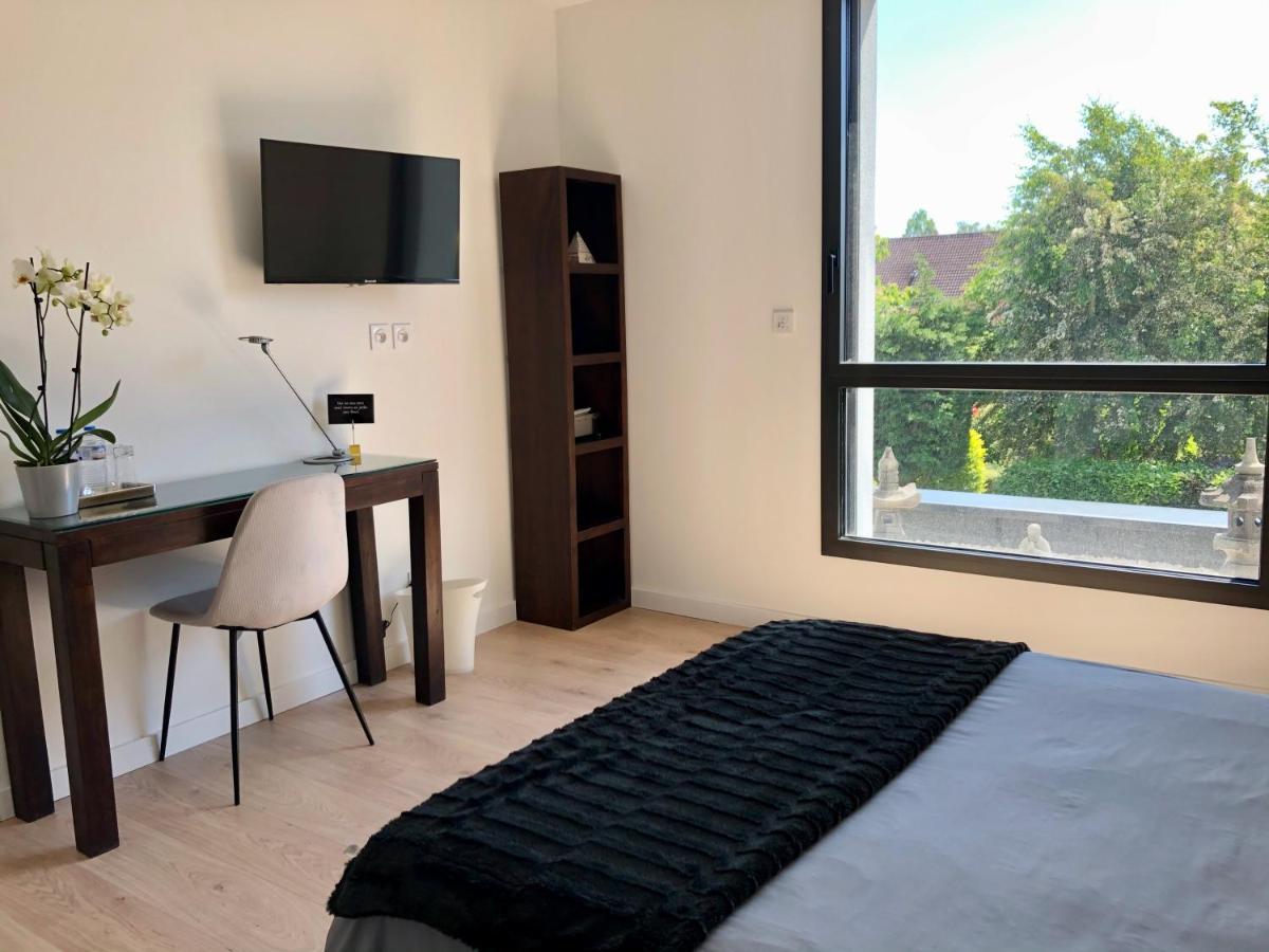 Hotelya - Lille Villeneuve D'Ascq Εξωτερικό φωτογραφία
