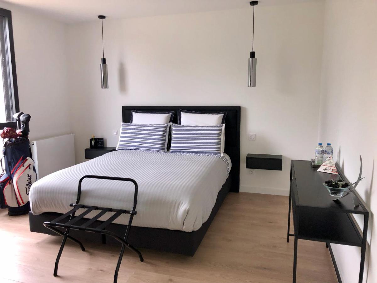 Hotelya - Lille Villeneuve D'Ascq Εξωτερικό φωτογραφία