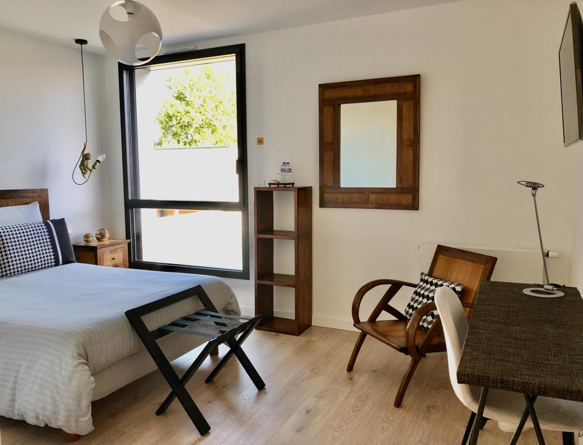 Hotelya - Lille Villeneuve D'Ascq Εξωτερικό φωτογραφία